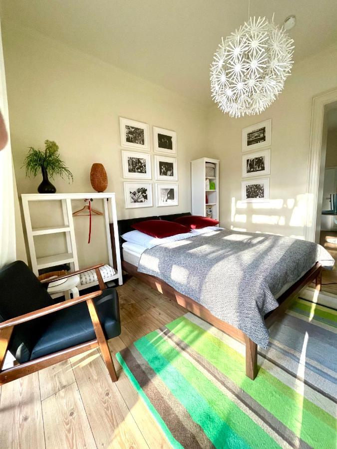 Jethon Studio-appartement Im Gruenen Apartment