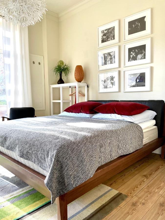 Jethon Studio-appartement Im Gruenen Apartment